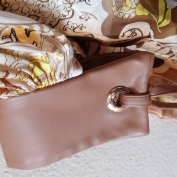 Alexis Floral Paisley Storyteller Dress - Picture 7 of 8